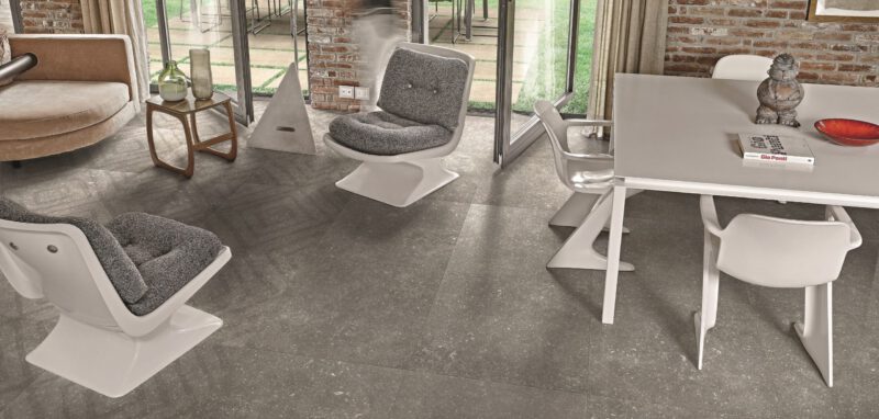 Fliese in Betonoptik