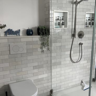 Metrofliesen weiß Dusche